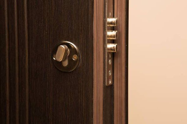Faire blinder une porte existante