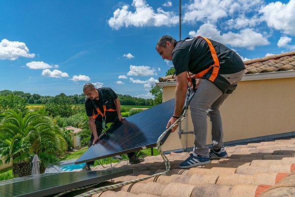 Installateur de panneaux solaires