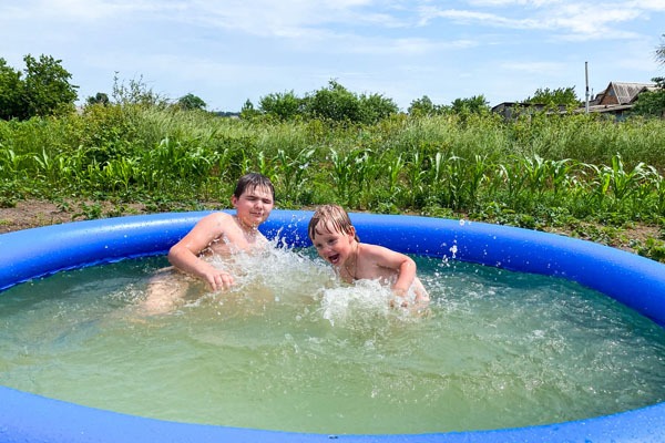 Piscine tubulaire installation sans travaux